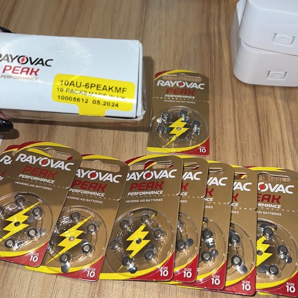 Hearbloom Hearing Aids and Batteries - Picture 9 of 10